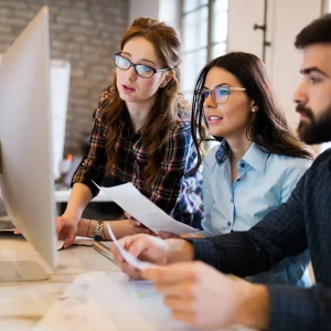 working-together-in-office